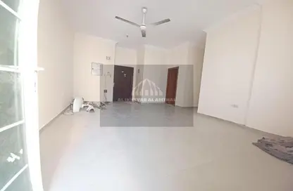 Apartment - 2 Bedrooms - 2 Bathrooms for rent in Fire Station Road - Muwaileh - Sharjah