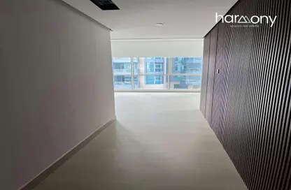 Apartment - 2 Bedrooms - 3 Bathrooms for rent in Cascades Tower - Dubai Marina - Dubai