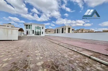 Villa - 5 Bedrooms - 7 Bathrooms for rent in Khalifa City A Villas - Khalifa City A - Khalifa City - Abu Dhabi