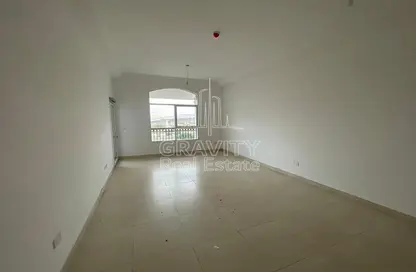 Apartment - 2 Bedrooms - 2 Bathrooms for rent in Ansam 2 - Ansam - Yas Island - Abu Dhabi