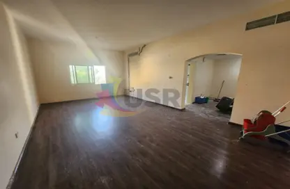 Apartment - 2 Bedrooms - 3 Bathrooms for rent in Oud Metha - Bur Dubai - Dubai