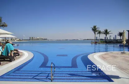 Apartment - 1 Bedroom - 2 Bathrooms for rent in Ruby - Tiara Residences - Palm Jumeirah - Dubai