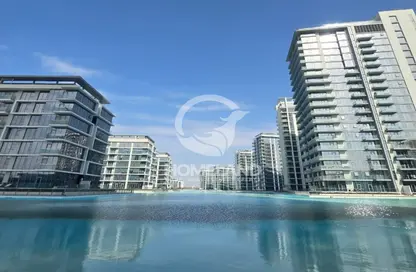 Apartment - 2 Bedrooms - 4 Bathrooms for sale in Lagoon Views - District One - Mohammed Bin Rashid City - Dubai