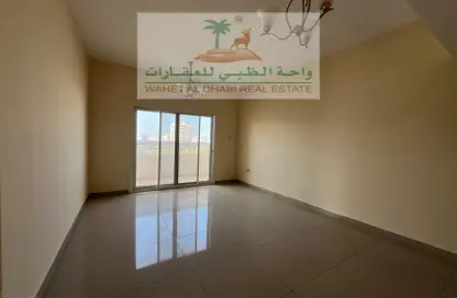 Apartment - 2 Bedrooms - 2 Bathrooms for rent in Zayd Bin Aslam Street - Abu shagara - Sharjah