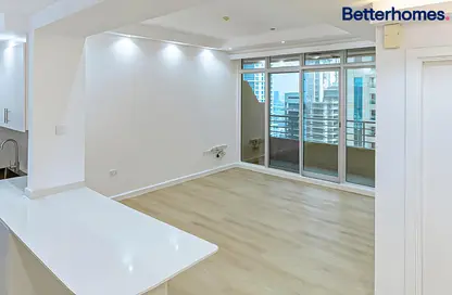 Apartment - 1 Bedroom - 1 Bathroom for sale in Marina Crown - Dubai Marina - Dubai