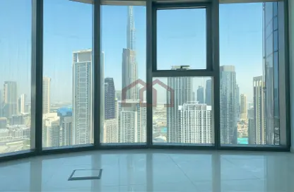 Apartment - 3 Bedrooms - 3 Bathrooms for rent in Paramount Tower Hotel  and  Residences - Business Bay - Dubai