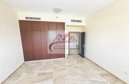 Apartment - 2 Bedrooms - 2 Bathrooms for rent in Muwaileh 29 Building - Muwaileh - Sharjah