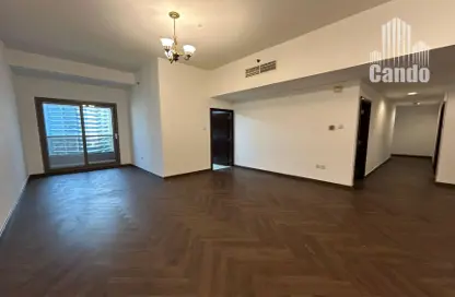 Apartment - 3 Bedrooms - 4 Bathrooms for rent in Al Shafar Tower - Barsha Heights (Tecom) - Dubai