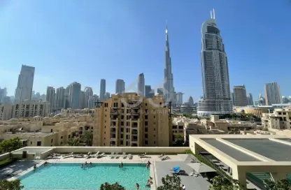 Apartment - 2 Bedrooms - 3 Bathrooms for sale in Burj Royale - Downtown Dubai - Dubai