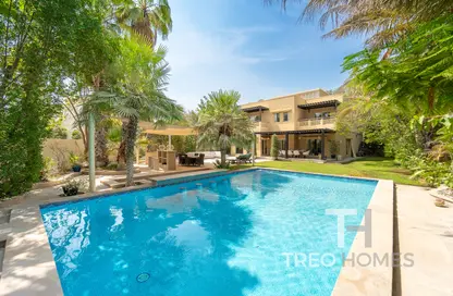 Villa - 5 Bedrooms - 5 Bathrooms for rent in Meadows 9 - Meadows - Dubai