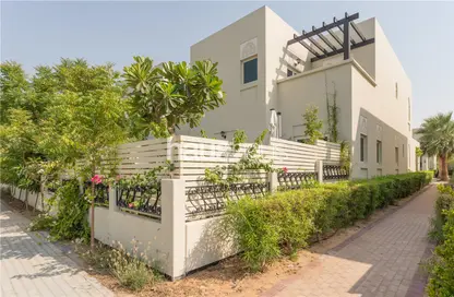 Townhouse - 3 Bedrooms - 3 Bathrooms for sale in Quortaj - North Village - Al Furjan - Dubai