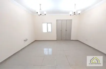 Apartment - 1 Bathroom for rent in Al Fajir Tower - Al Nahda - Sharjah