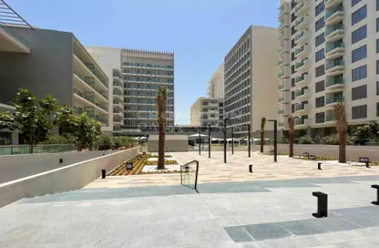 Apartment - 3 Bedrooms - 4 Bathrooms for rent in Global Gate - Saadiyat Island - Abu Dhabi