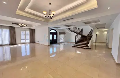 Villa - 5 Bedrooms - 7 Bathrooms for rent in Umm Suqeim 1 Villas - Umm Suqeim 1 - Umm Suqeim - Dubai