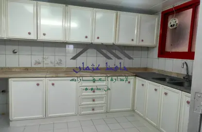 Apartment - 2 Bedrooms - 2 Bathrooms for rent in Al Hosn - Al Khalidiya - Abu Dhabi