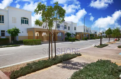 Townhouse - 2 Bedrooms - 3 Bathrooms for rent in Al Khaleej Village - Al Ghadeer - Abu Dhabi