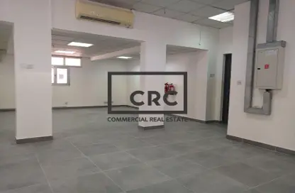 Retail - Studio - 2 Bathrooms for rent in Baniyas West - Baniyas - Abu Dhabi