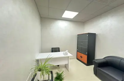 Business Centre - Studio - 1 Bathroom for rent in Al Rostamani Building - Port Saeed - Deira - Dubai