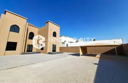 Villa - 6 Bedrooms - 7 Bathrooms for rent in Madinat Al Riyad - Abu Dhabi