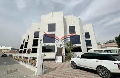 Villa - 5 Bedrooms - 6 Bathrooms for rent in Mirdif - Dubai