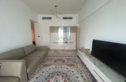 Apartment - 2 Bedrooms - 2 Bathrooms for rent in Binghatti Gems - Jumeirah Village Circle - Dubai