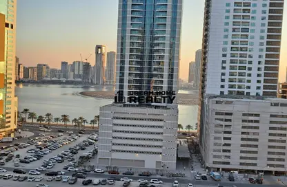 Apartment - 2 Bedrooms - 3 Bathrooms for rent in Sharjah 555 Tower - Al Khan Corniche - Al Khan - Sharjah