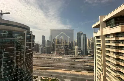 Apartment - 1 Bedroom - 1 Bathroom for sale in Goldcrest Executive - JLT Cluster C - Jumeirah Lake Towers - Dubai