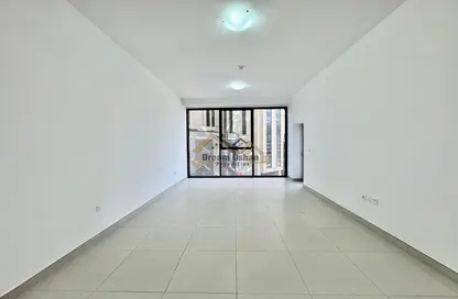 Apartment - 2 Bedrooms - 3 Bathrooms for rent in Ayesha Tower - Al Jaddaf - Dubai