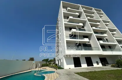 Apartment - 2 Bedrooms - 4 Bathrooms for sale in Golf Community - Al Zorah - Ajman