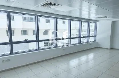 Office Space - Studio - 1 Bathroom for rent in OPAL Tower - Al Nahyan Camp - Abu Dhabi