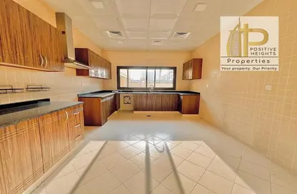 Villa - 6 Bedrooms for rent in Al Barsha 1 Villas - Al Barsha 1 - Al Barsha - Dubai