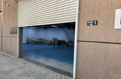 Warehouse - Studio - 1 Bathroom for rent in New industrial area - Ajman
