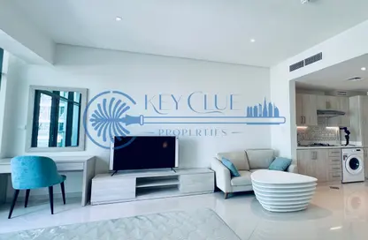 Apartment - 1 Bathroom for sale in Seven Palm - Palm Jumeirah - Dubai