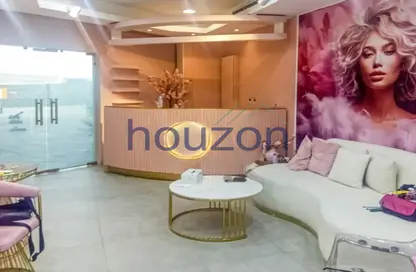 Shop - Studio for rent in Crystal Tower - Business Bay - Dubai