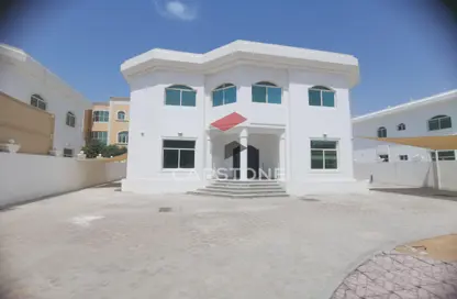 Villa - 5 Bedrooms for sale in Rabdan - Abu Dhabi