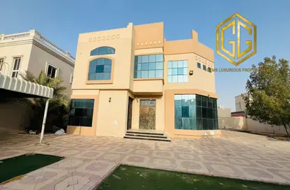 Villa - 4 Bedrooms - 5 Bathrooms for rent in Al Warqa'a 3 - Al Warqa'a - Dubai