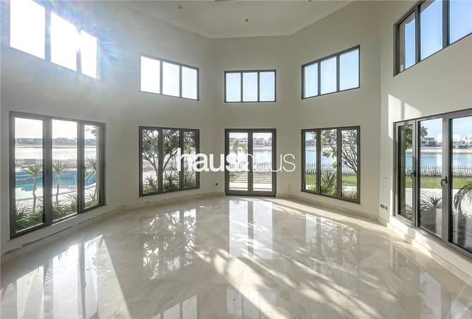 Villa - 6 Bedrooms - 7 Bathrooms for rent in Signature Villas Frond O - Signature Villas - Palm Jumeirah - Dubai