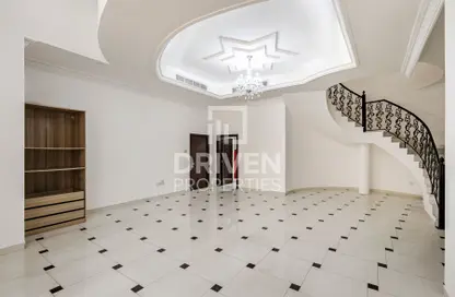 Villa - 6 Bedrooms - 7 Bathrooms for rent in Al Quoz 2 - Al Quoz - Dubai