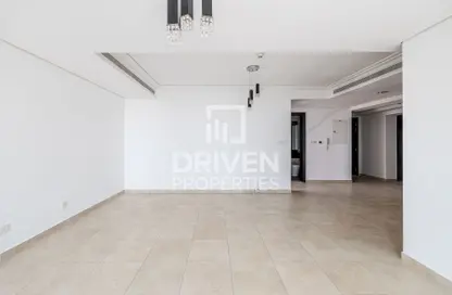 Apartment - 2 Bedrooms - 2 Bathrooms for rent in Goldcrest Views 2 - JLT Cluster J - Jumeirah Lake Towers - Dubai