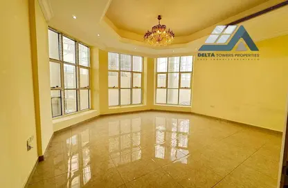 Apartment - 2 Bedrooms - 1 Bathroom for rent in Shakhbout City - Abu Dhabi