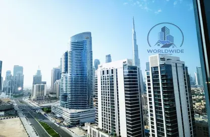 Business Centre - Studio - 2 Bathrooms for rent in Business Bay - Dubai