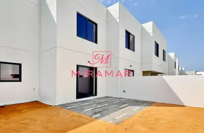 Townhouse - 2 Bedrooms - 3 Bathrooms for rent in Noya Viva - Noya - Yas Island - Abu Dhabi