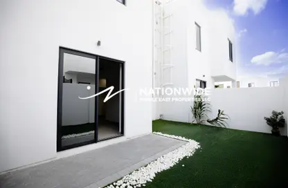 Townhouse - 2 Bedrooms - 2 Bathrooms for rent in Al Ghadeer 2 - Al Ghadeer - Abu Dhabi