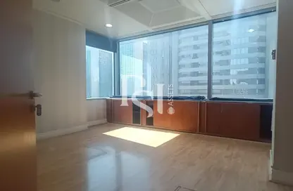 Office Space - Studio - 1 Bathroom for rent in Al Masood Tower - Hamdan Street - Abu Dhabi