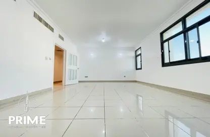 Apartment - 3 Bedrooms - 3 Bathrooms for rent in Al Wahda - Abu Dhabi