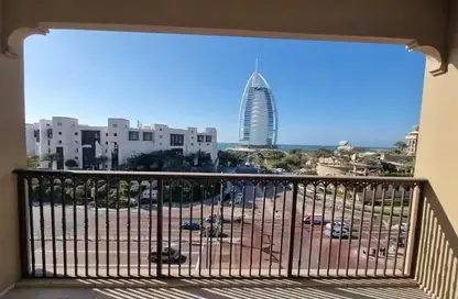 Apartment - 4 Bedrooms - 5 Bathrooms for sale in Lamtara 1 - Madinat Jumeirah Living - Umm Suqeim - Dubai