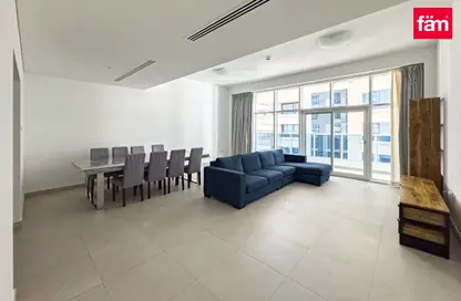 Apartment - 2 Bedrooms - 3 Bathrooms for sale in Marina Arcade Tower - Dubai Marina - Dubai