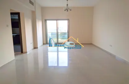 Apartment - 2 Bedrooms - 3 Bathrooms for rent in Al Khair Building - Dubai Silicon Oasis - Dubai