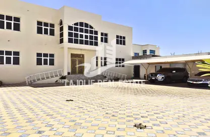 Villa for sale in Al Shamkha - Abu Dhabi