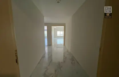 Apartment - 2 Bedrooms - 2 Bathrooms for rent in Corniche Tower - Ajman Corniche Road - Ajman